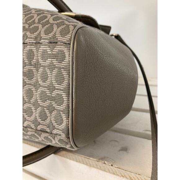 COACH 25215 MEDIUM SIZE GRAY SIGNATURE PRINT CROSSBODY BAG - Picture 10 of 15